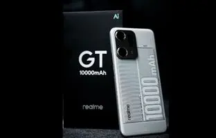 رونمایی ریلمی از گوشی باریک GT با باتری قدرتمند ۱۰,۰۰۰ میلی‌آمپرساعت