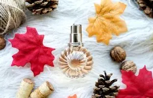 بهترین عطرهای زنانه مناسب فصل پاییز