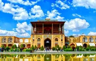 عالی‌قاپو در قاب قاجار؛ نگاهی به اصفهان ١٢٠ سال پیش 