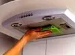 هود آشپزخانه را با این ترفند مثل روز اول تمیز کنید؛ بدون مواد شیمیایی قوی