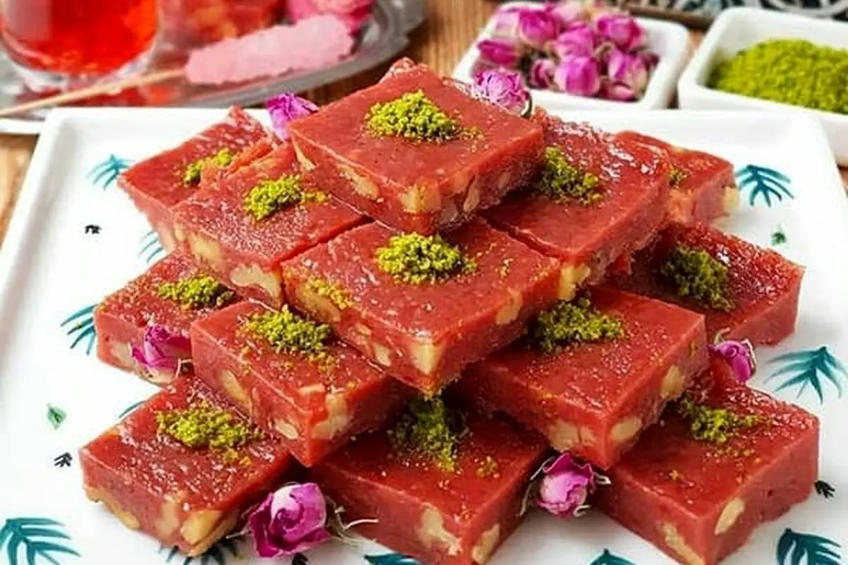 
طرز تهیه حلوای به؛ حلوای خوشمزه و سنتی گیلانی
