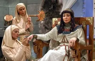  بیوگرافی و زندگی شخصی کتایون ریاحی+ عکس‌های خاص 