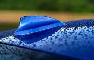 آنتن کوسه‌ای خودرو چیست و چه کاربردی دارد؟