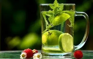 چند نوشیدنی مفید برای سم‌زدایی از کبد