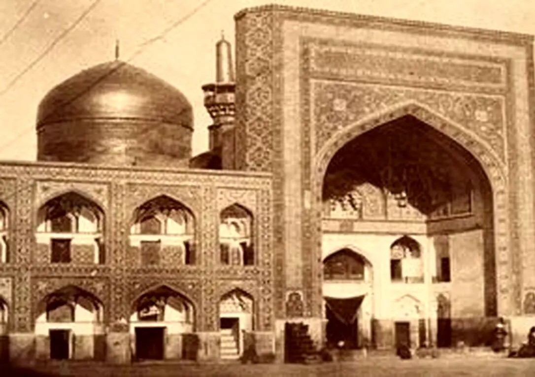 سفر به ایران قدیم؛ مرمت حرم امام رضا در دوران قاجار + تصویر