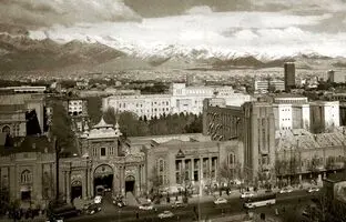 فروش سطلی آب در تهران؛ سطلی 2 ریال + عکس