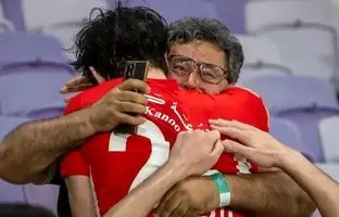 عکس احساسی از سردار آزمون در کنار پدرش