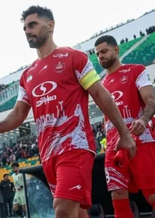 ساعت بازی فولاد - پرسپولیس در هفته هجدهم لیگ برتر 