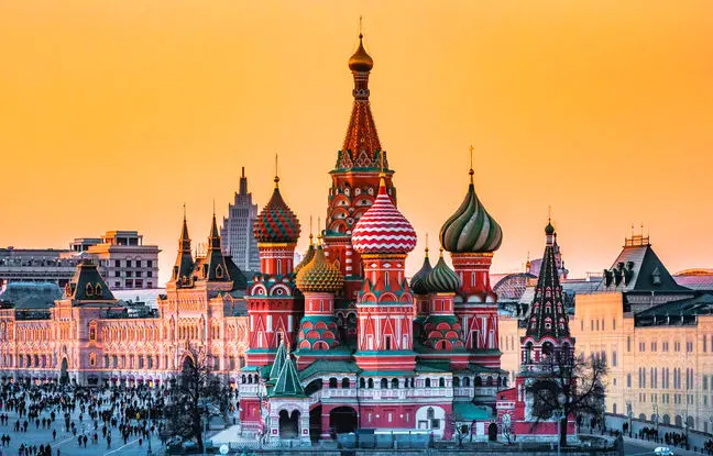 رنگی‌ترین کلیسای دنیا؛ شاهکار جادویی مسکو + ویدئو