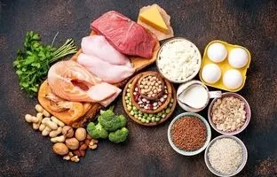 آیا ورم بدن نشانه کمبود پروتئین است؟
