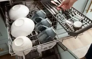  آموزش چیدمان اصولی ظرف‌ها داخل ماشین ظرفشویی + ویدئو