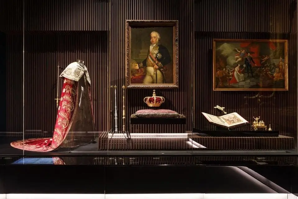 موزه گنجینه سلطنتی پرتغال؛ از جعبه تنباکو تا دوربین لاک پشت