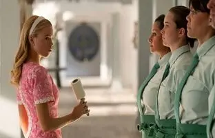  سایرن‌ها؛ مینی‌سریالی که با طنز و روان‌شناسی بیننده را مسحور می‌کند 