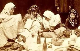 سفره ناهار یک خانواده ایرانی در دوره قاجار