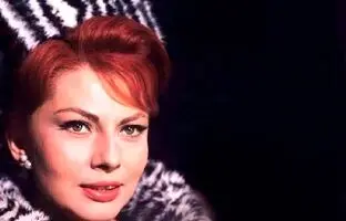 چهره ثریا همسر دوم محمدرضا پهلوی در 60 سالگی