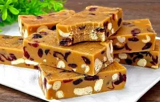  فرآیند درست کردن دو «دسر» خوشمزه آلمانی با شیر + ویدئو