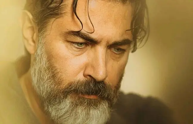 پارسا پیروزفر ۲۲ ساله در اولین فیلم سینمایی‌اش