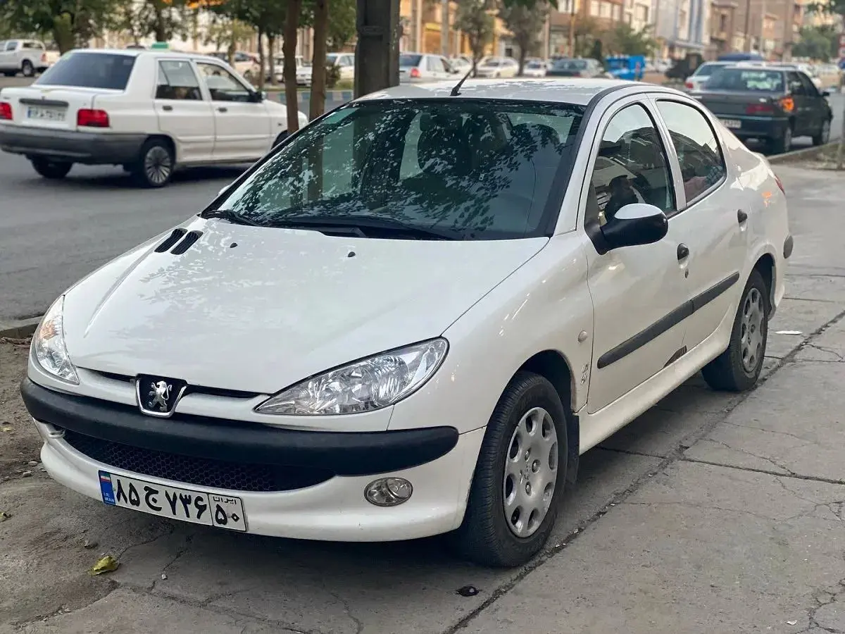 چرا رادیاتور بخاری پژو 206 و 207 نشتی دارد؟