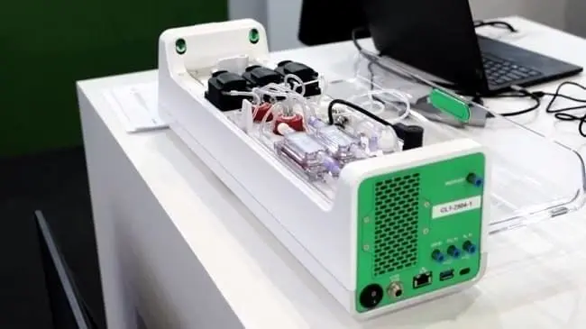 اولین کامپیوتر ساخته شده از مغز انسان وارد بازار شد؛ فقط 35 هزار دلار!