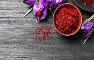 خواص درمانی زعفران؛ این افراد زعفران استفاده نکنند!