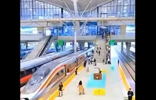 ایستگاه قطار پرسرعت چین + ویدئو