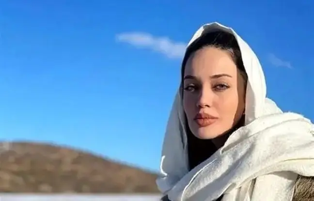 استایل خیابانی مریم قجر در برلین
