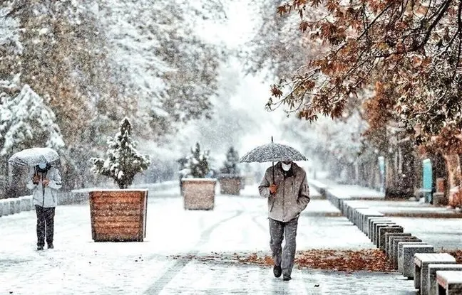 پیش بینی وضعیت آب و هوا طی پنجشنبه و جمعه: برف و باران شدید در راه ایران