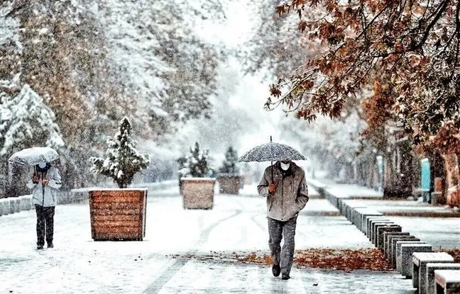 پیش بینی وضعیت آب و هوا طی پنجشنبه و جمعه: برف و باران شدید در راه ایران