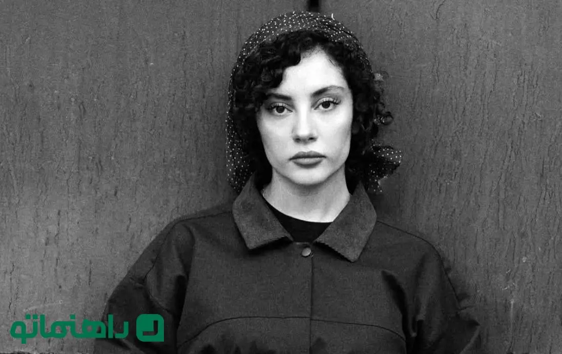  استایل نوروزی سلبریتی‌ها؛ استایل عیددیدنی به سبک ترلان پروانه با شلوار لی بگ