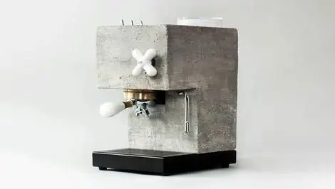 (فیلم و عکس) قطعا متفاوت ترین اسپرسوساز جهان! 