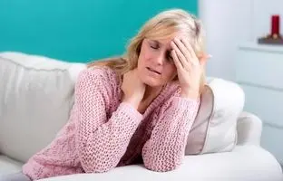 دوران یائسگی چه علائمی دارد ؟ ؛ شروع سن یائسگی | خانم‌های نزدیک به ۴۰ سال بخوانند