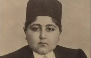  سوگلی کم‌سن‌وسال احمدشاه قاجار + تصویر