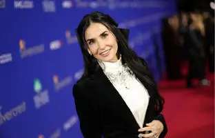 دمی مور از نظر مجله People به عنوان زیباترین فرد سال ۲۰۲۵ انتخاب شد