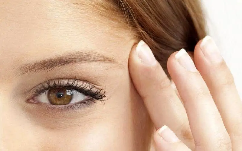 با بوتاکس پرطرفدار چشم گربه ای آشنا شوید!