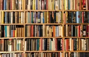 
چه ‌زمان باید خواندن یک کتاب را کنار بگذاریم؟
